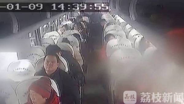 冬季駕駛大巴車需要注意哪些細(xì)節(jié)？